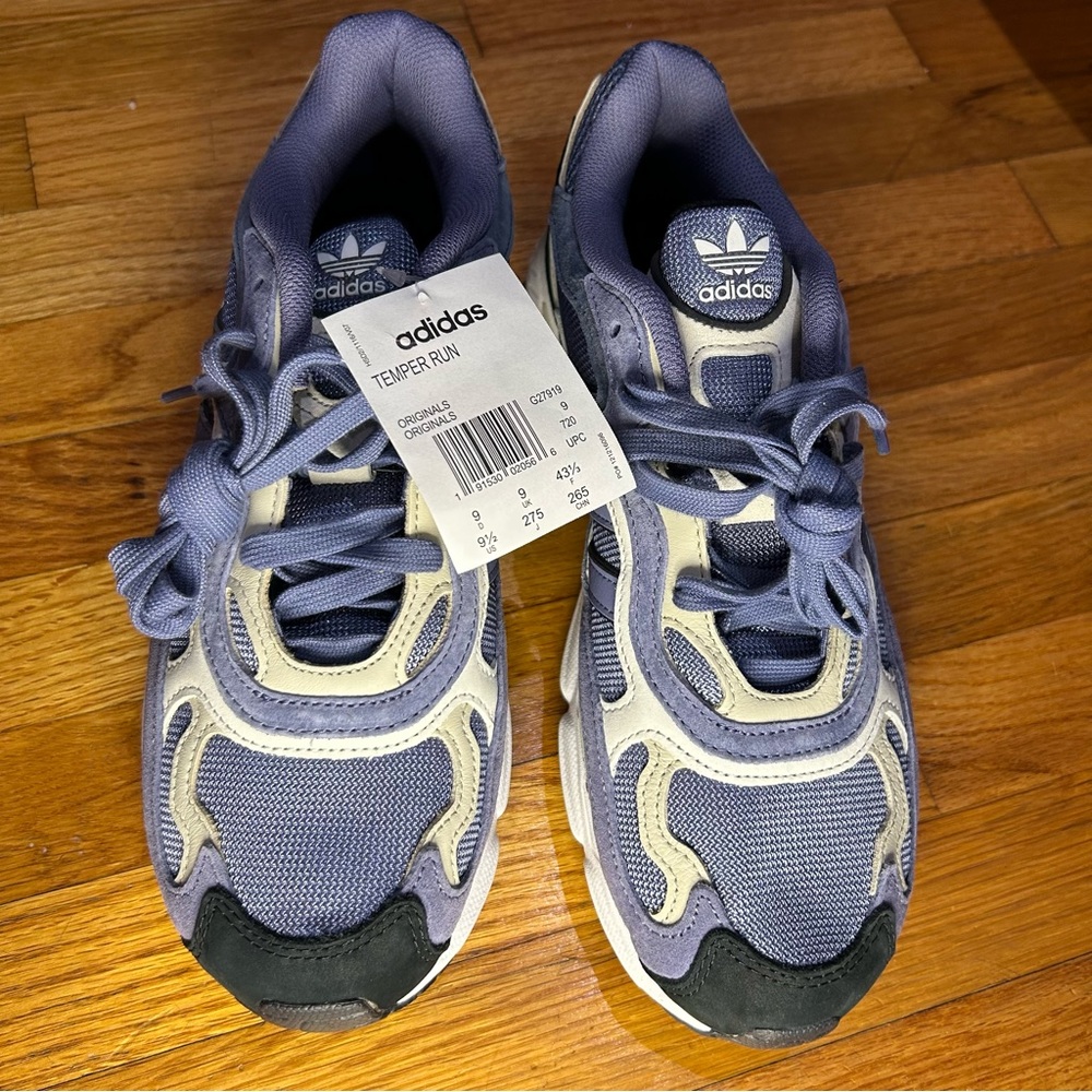 NEW Adidas Temper Run Shoes